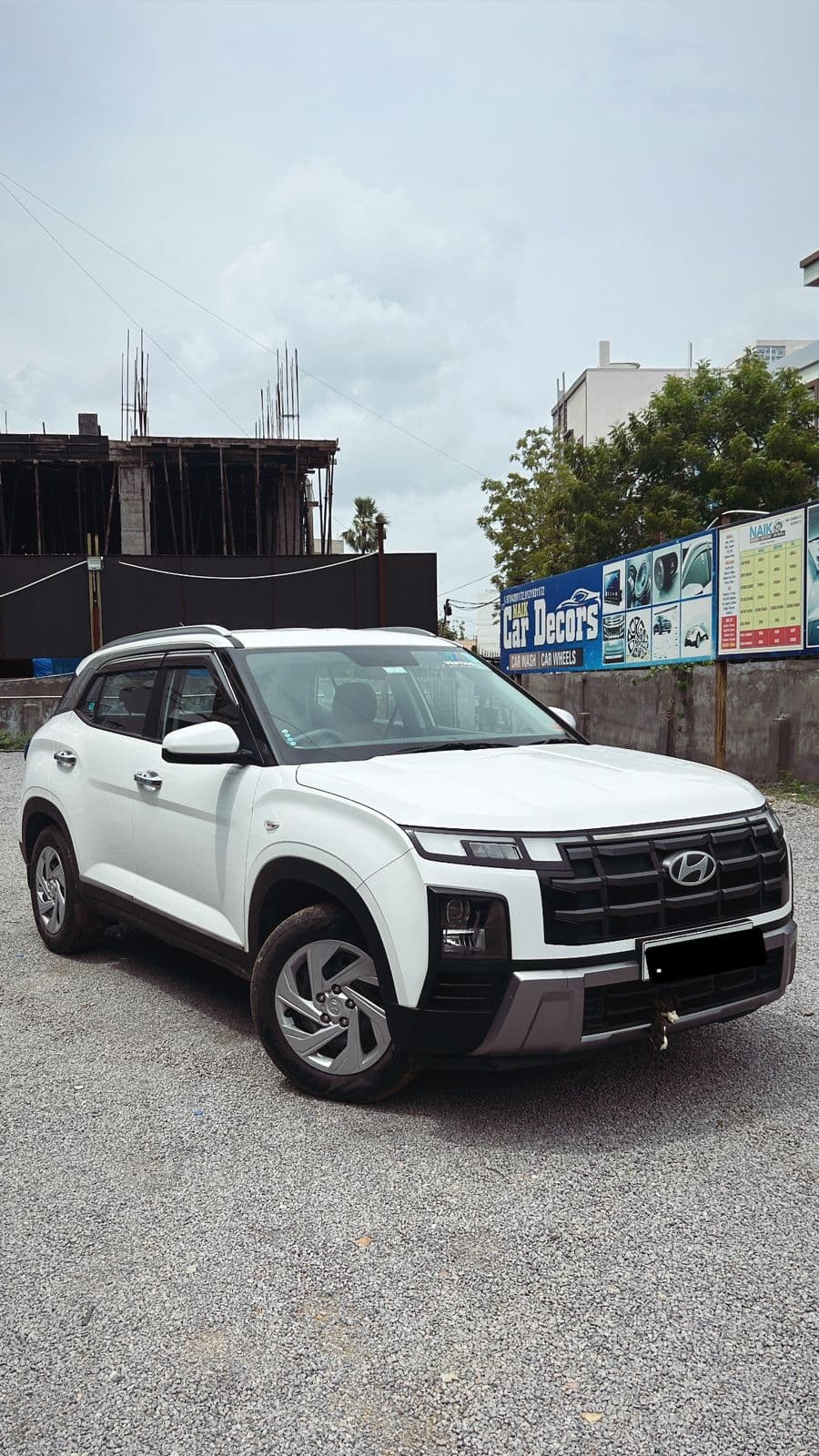 A photo of a Hyundai Creta 2025 - White SUV.
